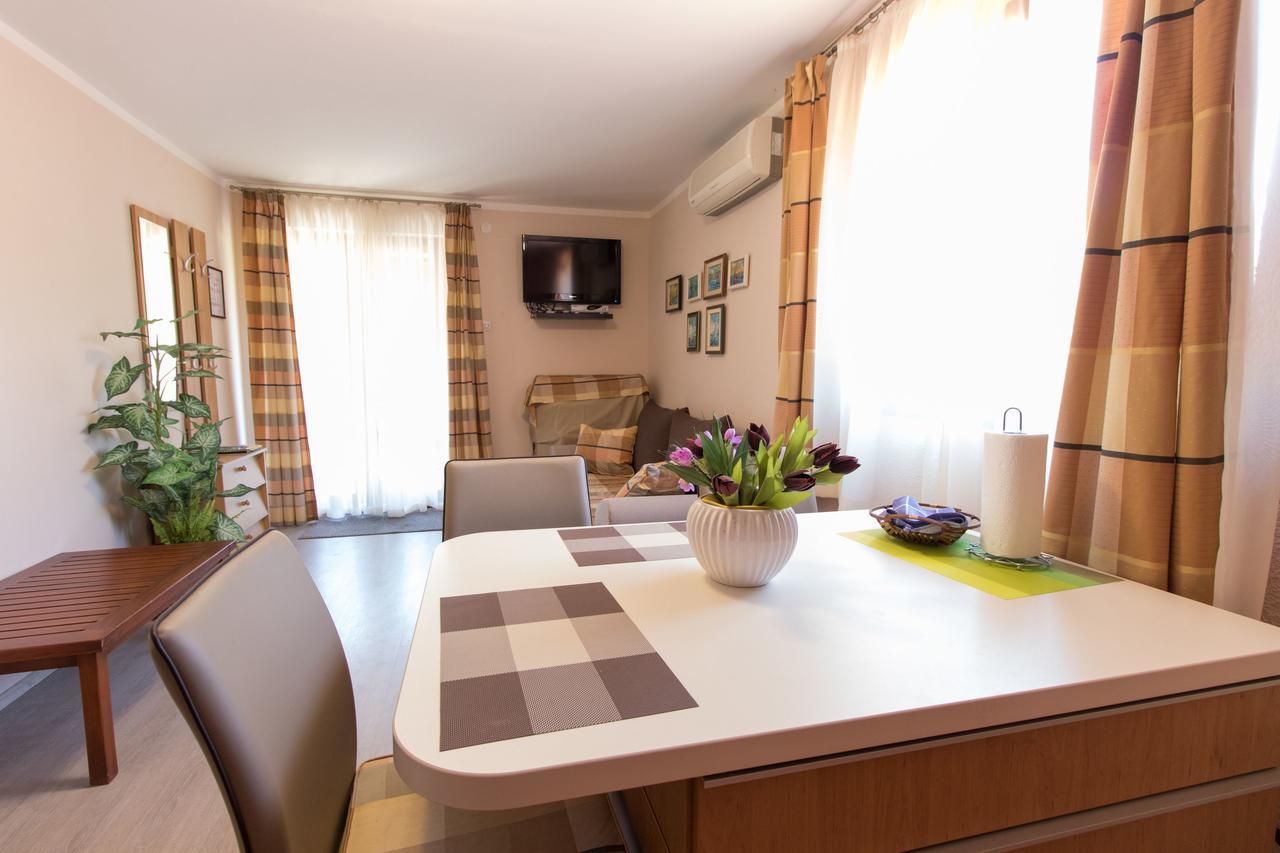Apartment Paulina Cres Dış mekan fotoğraf