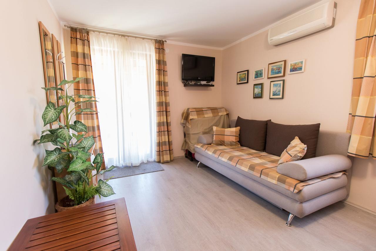 Apartment Paulina Cres Dış mekan fotoğraf